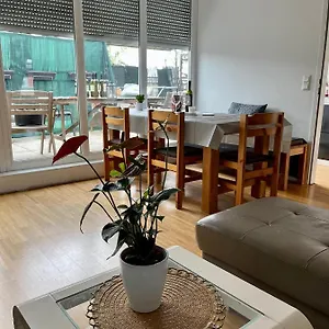 https://dachgeschosswohnung-mit-kostenlosem-parkplatz.vienna-besthotels.com